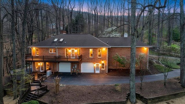 6780 Hidden Woods DR, Roanoke, VA 24018