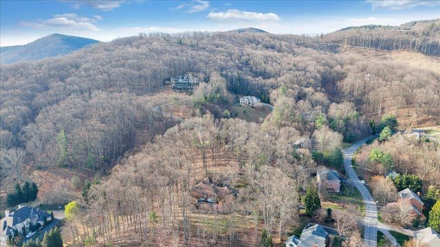 6780 Hidden Woods DR, Roanoke, VA 24018