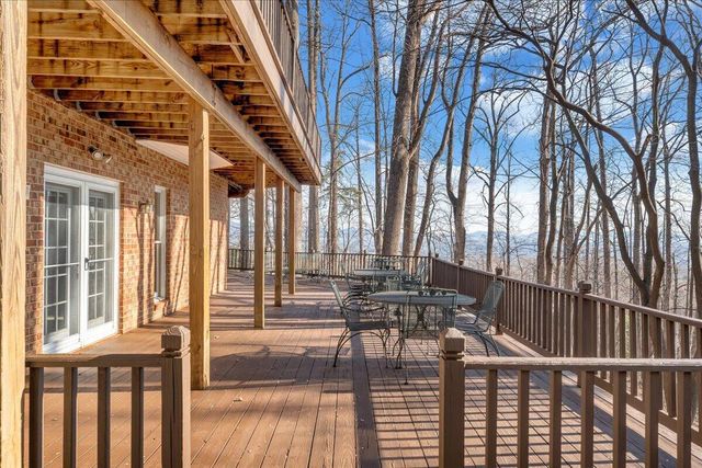 6780 Hidden Woods DR, Roanoke, VA 24018