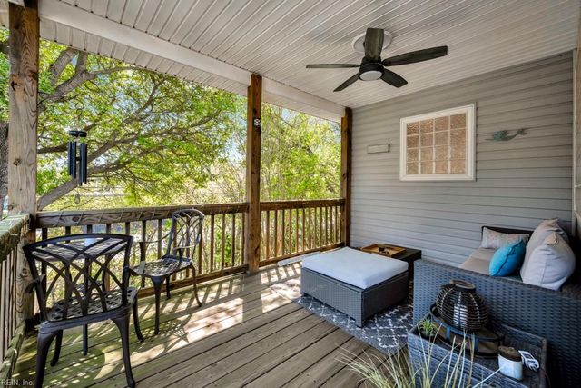 2400 Courtyard LN, Virginia Beach, VA 23455