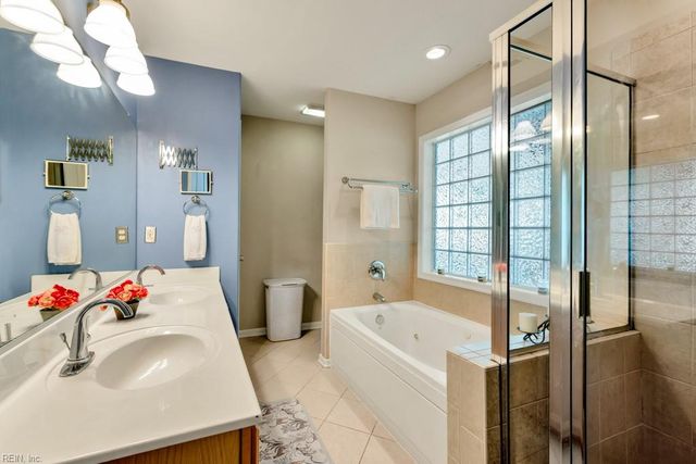 2400 Courtyard LN, Virginia Beach, VA 23455