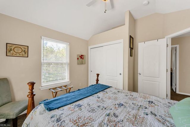 2400 Courtyard LN, Virginia Beach, VA 23455