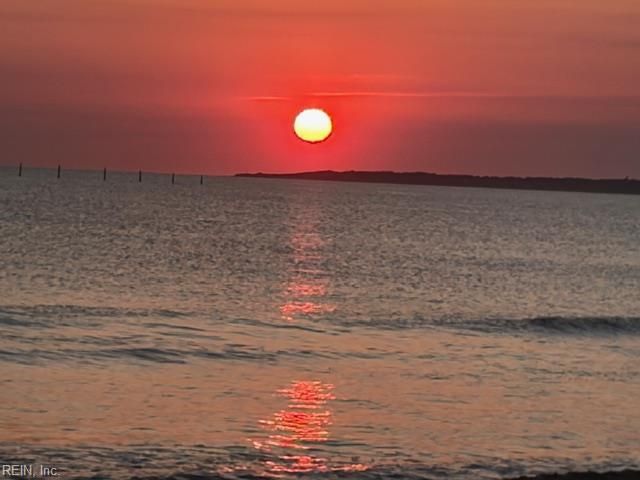 2400 Courtyard LN, Virginia Beach, VA 23455