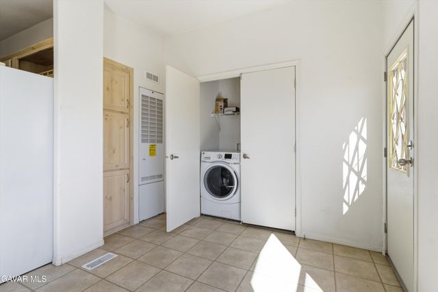 45465 E 25th Street Spc 100, Lancaster, CA 93535