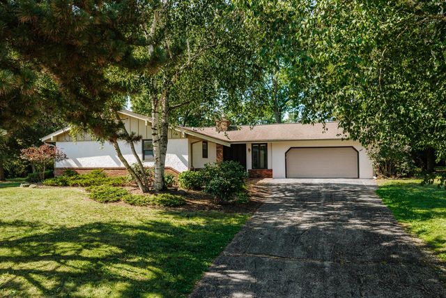 15685 Brojan DRIVE, Elm Grove, WI 53122