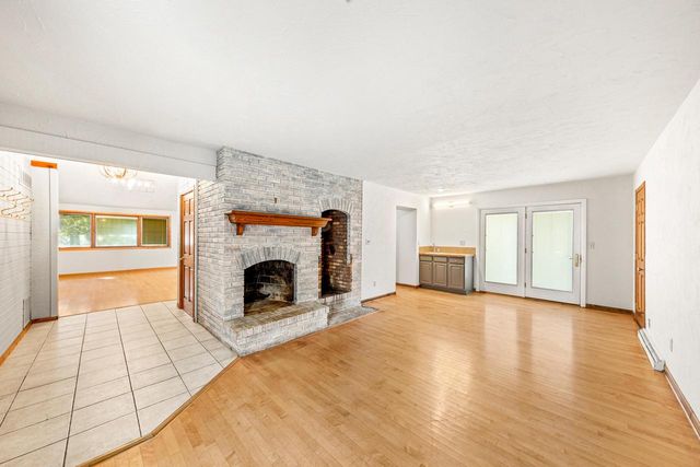 15685 Brojan DRIVE, Elm Grove, WI 53122