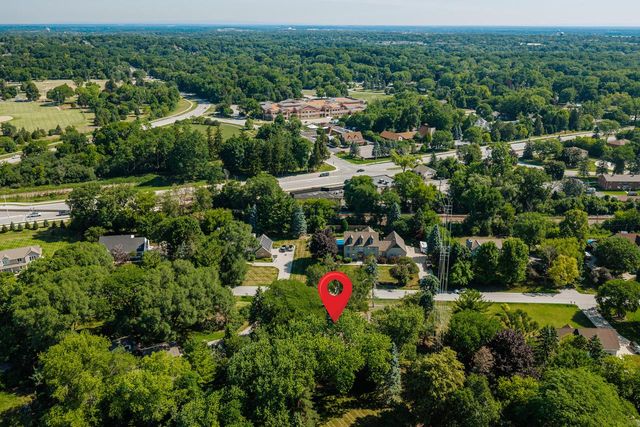 15685 Brojan DRIVE, Elm Grove, WI 53122