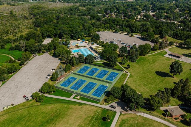 15685 Brojan DRIVE, Elm Grove, WI 53122