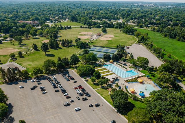 15685 Brojan DRIVE, Elm Grove, WI 53122