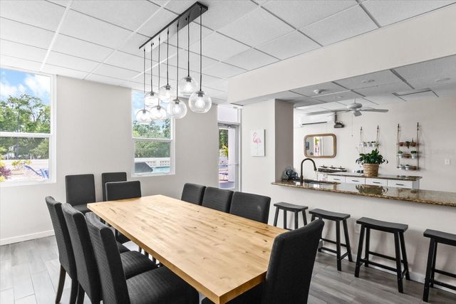33 S GULFSTREAM AVENUE 305, Sarasota, FL 34236