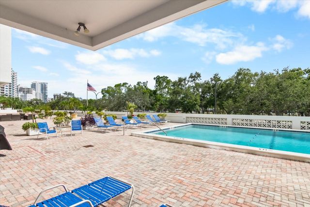 33 S GULFSTREAM AVENUE 305, Sarasota, FL 34236