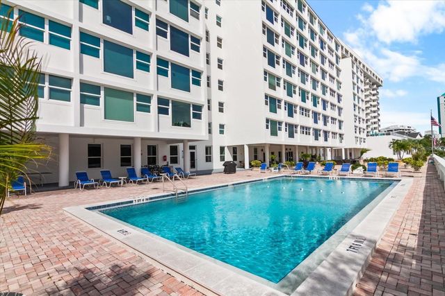 33 S GULFSTREAM AVENUE 305, Sarasota, FL 34236