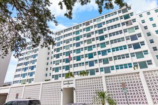 33 S GULFSTREAM AVENUE 305, Sarasota, FL 34236