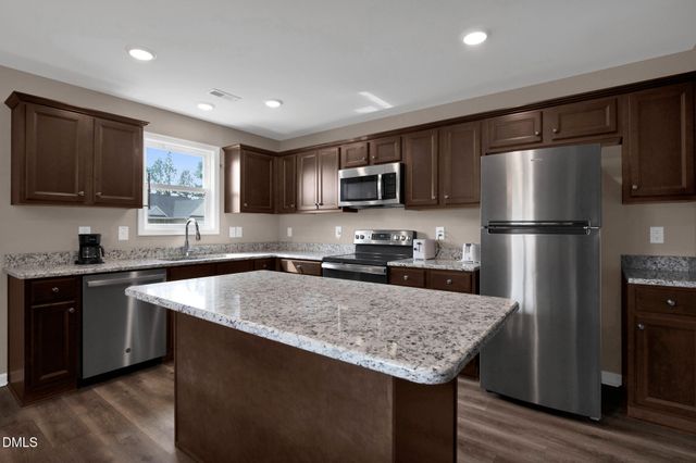 87 Hawks Croft Court, Erwin, NC 28339