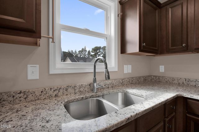 87 Hawks Croft Court, Erwin, NC 28339