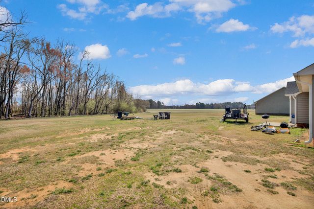 87 Hawks Croft Court, Erwin, NC 28339