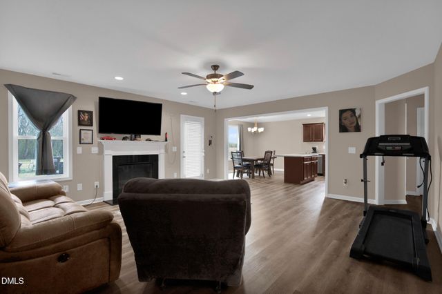 87 Hawks Croft Court, Erwin, NC 28339