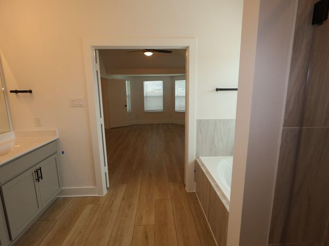 14021 Baikal Manor Drive, Santa Fe, TX 77510
