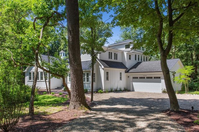 16220 Stones Throw Lane, Union Pier, MI 49129