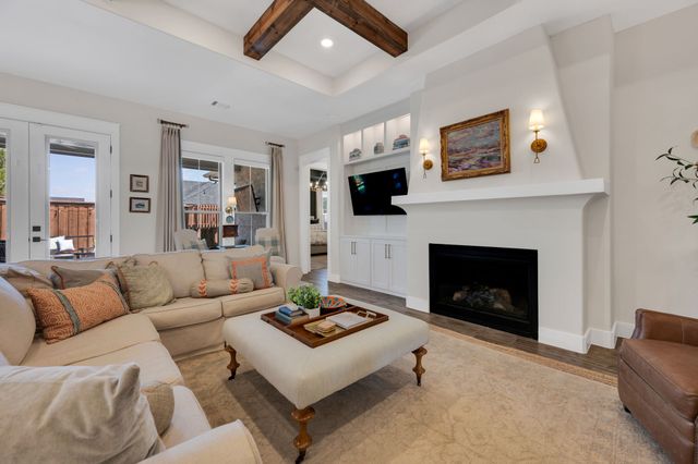 2218 Somercrest Place, Midlothian, TX 76065