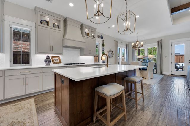 2218 Somercrest Place, Midlothian, TX 76065