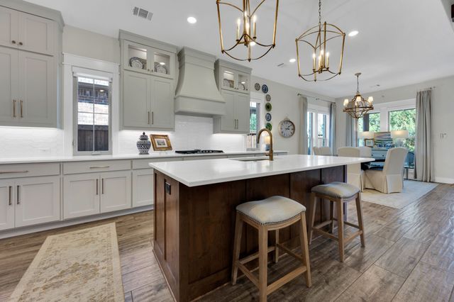 2218 Somercrest Place, Midlothian, TX 76065