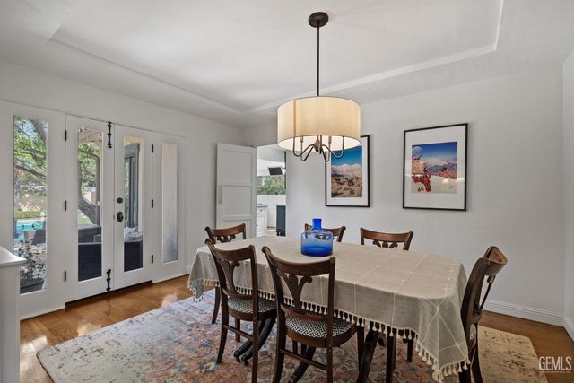 2716 21st Street, Bakersfield, CA 93301