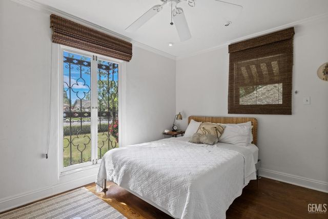 2716 21st Street, Bakersfield, CA 93301