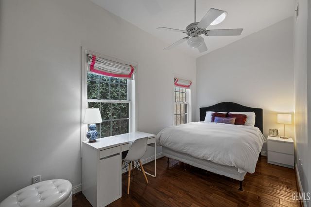 2716 21st Street, Bakersfield, CA 93301