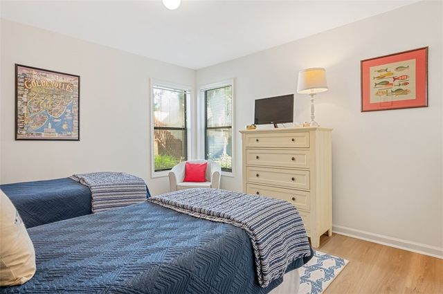 307 Harbour Oaks Drive, St Simons Island, GA 31522