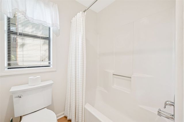 307 Harbour Oaks Drive, St Simons Island, GA 31522