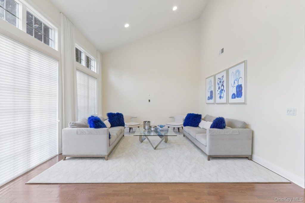 119 Madeira Boulevard, Melville, NY 11747 — photo 4