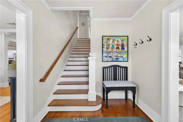 210 Bennett Avenue, Long Beach, CA 90803