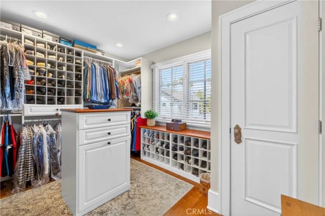 210 Bennett Avenue, Long Beach, CA 90803