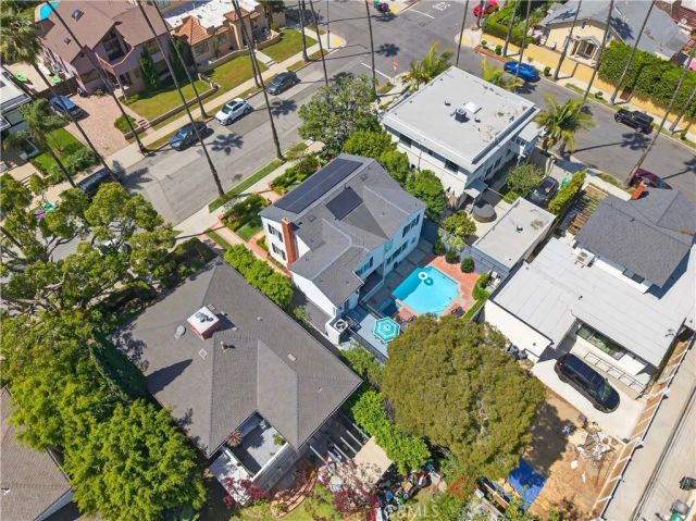 210 Bennett Avenue, Long Beach, CA 90803