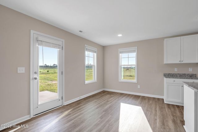 94 Coachman Lane, Autryville, NC 28318