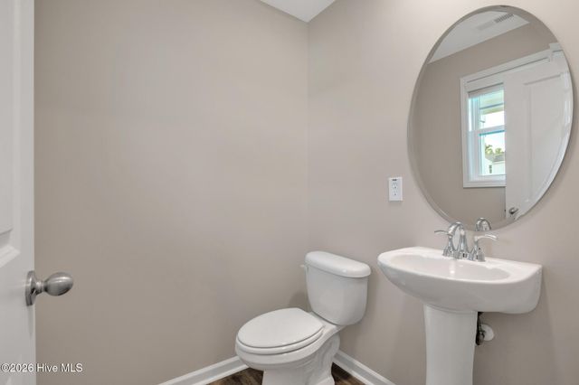 94 Coachman Lane, Autryville, NC 28318