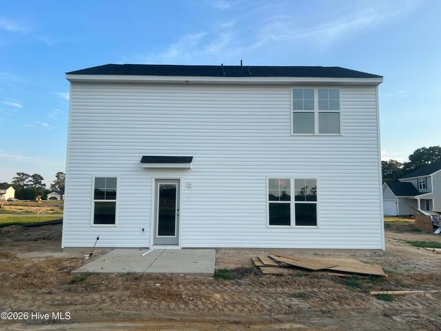 94 Coachman Lane, Autryville, NC 28318