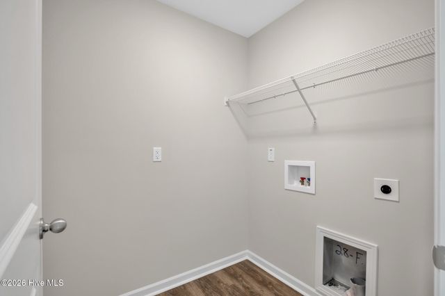 94 Coachman Lane, Autryville, NC 28318