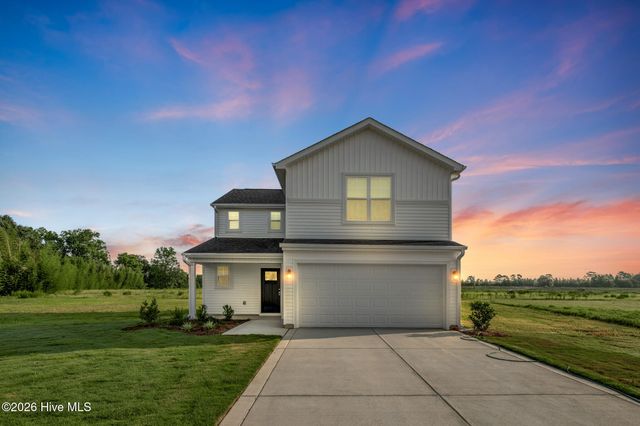 94 Coachman Lane, Autryville, NC 28318
