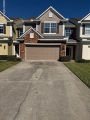 6342 AUTUMN BERRY Circle, Jacksonville, FL 32258