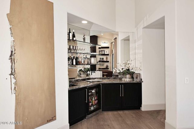 8334 E JENAN Drive, Scottsdale, AZ 85260