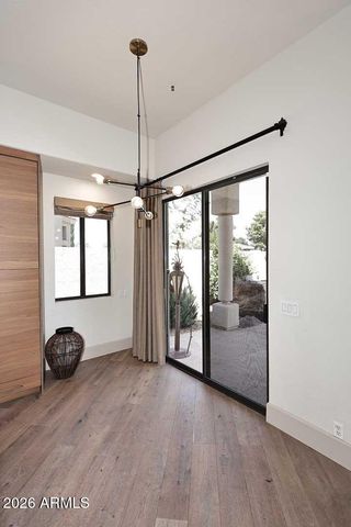 8334 E JENAN Drive, Scottsdale, AZ 85260