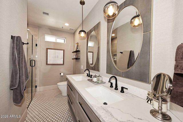 8334 E JENAN Drive, Scottsdale, AZ 85260