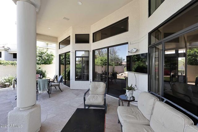 8334 E JENAN Drive, Scottsdale, AZ 85260