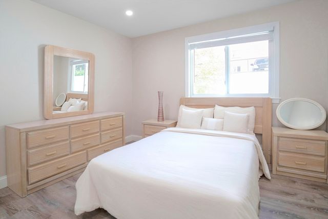 75 Presidential Dr 4, Quincy, MA 02169