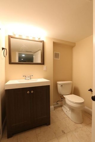 3 Saint James Pl 3, Boston, MA 02119