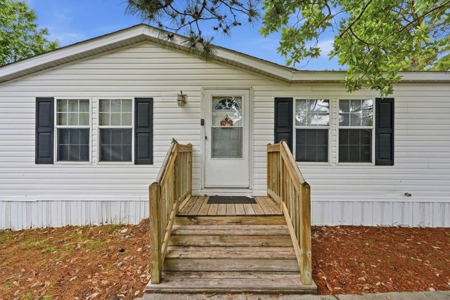 219 Weyburn St., Myrtle Beach, SC 29579