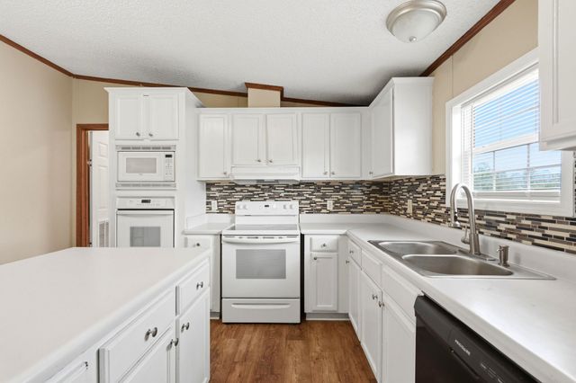 219 Weyburn St., Myrtle Beach, SC 29579