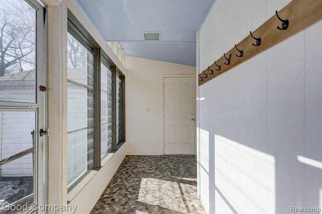 8503 Colgate Street, Oak Park, MI 48237